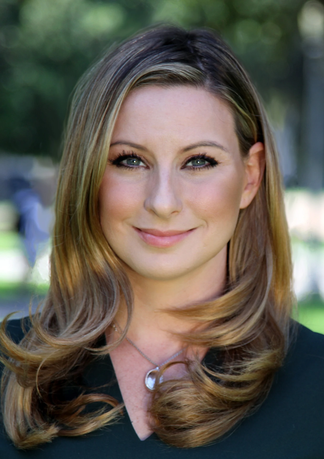 Portrait of Dr. Dawn Tennenbaum, clinical psychologist